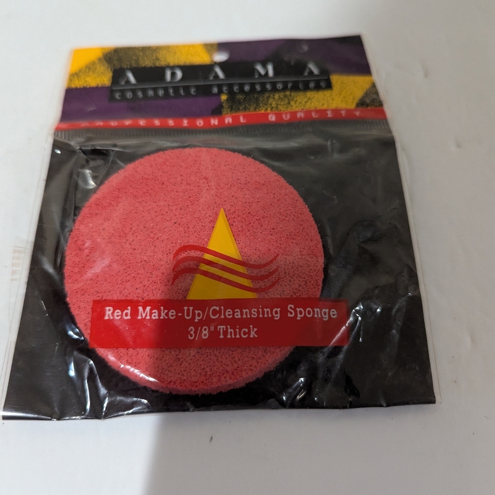 NEW Adama Red Make-Up Cleansing Sponge